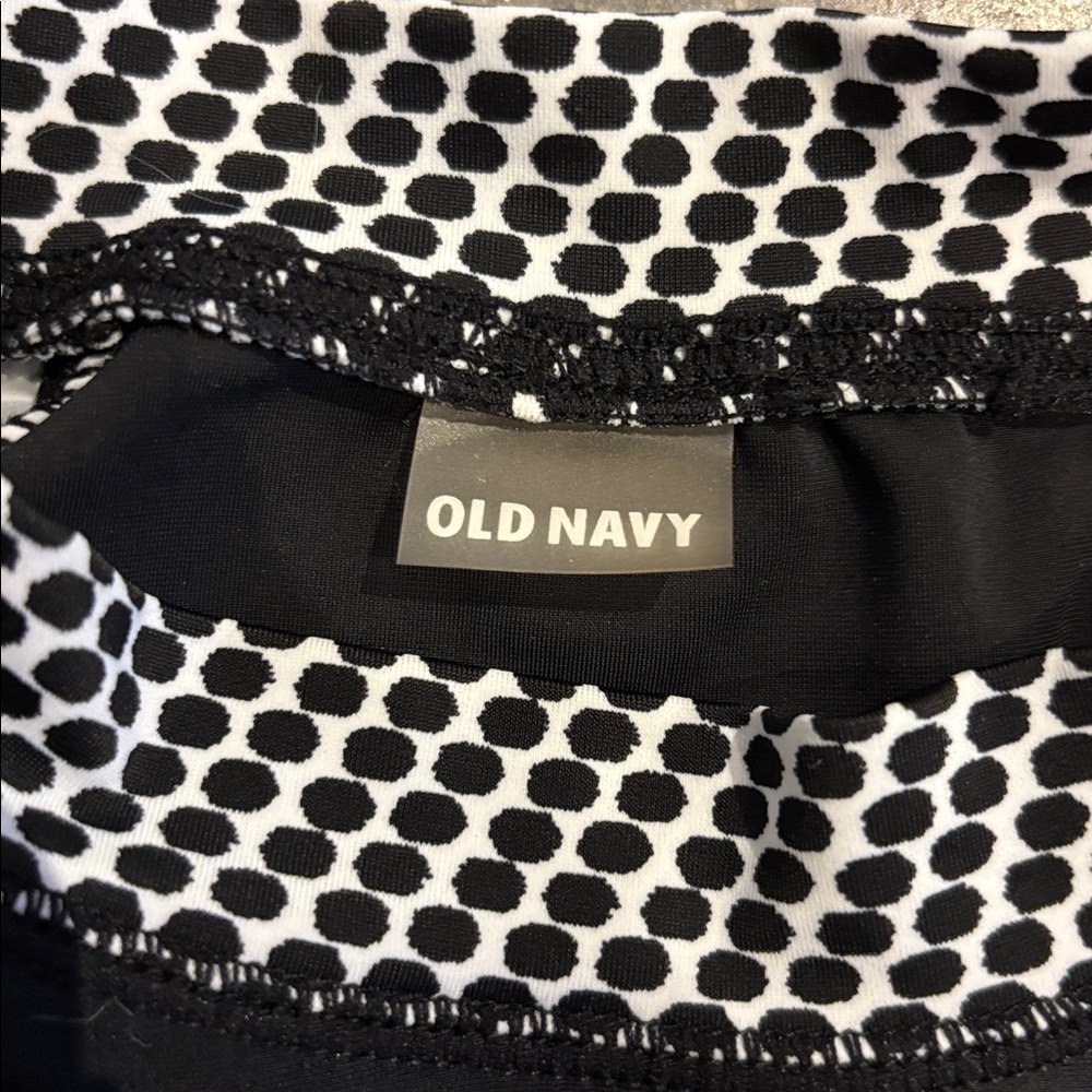 Old Navy Rash Guard - Picture 5 of 8